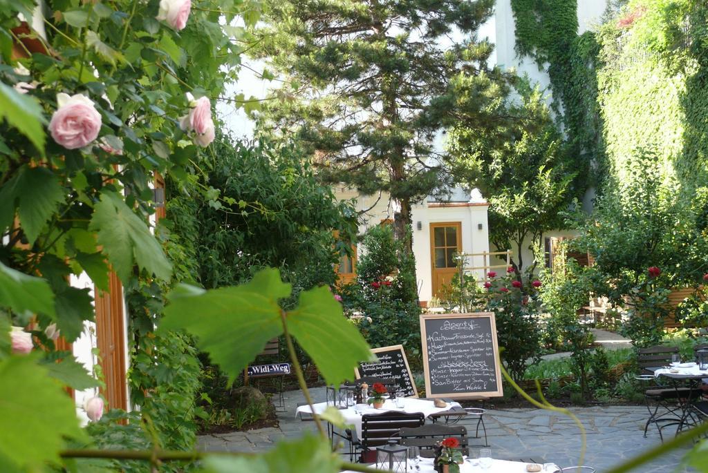 Schreiners Essen Und Wohnen Hotel Wien Eksteriør billede