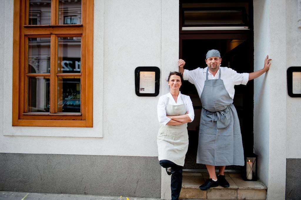 Schreiners Essen Und Wohnen Hotel Wien Eksteriør billede