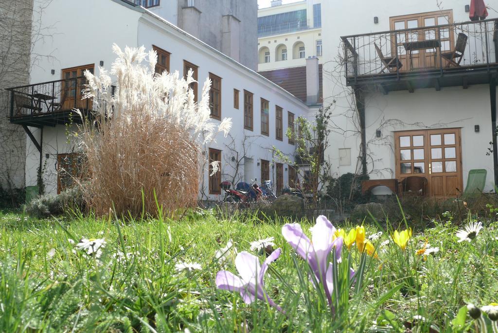 Schreiners Essen Und Wohnen Hotel Wien Eksteriør billede