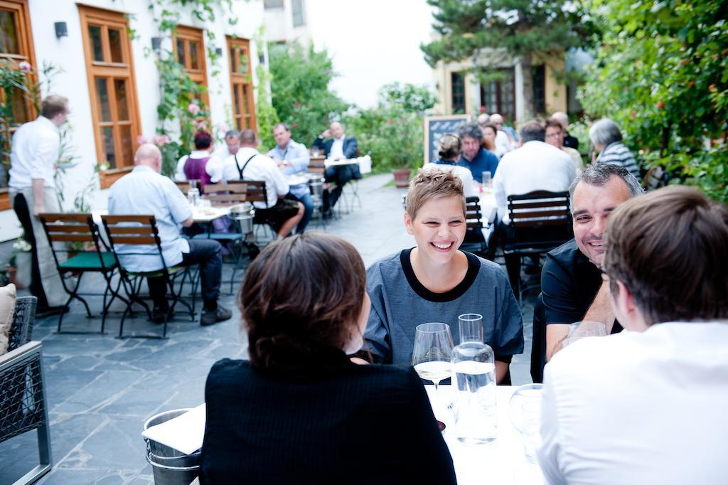 Schreiners Essen Und Wohnen Hotel Wien Eksteriør billede